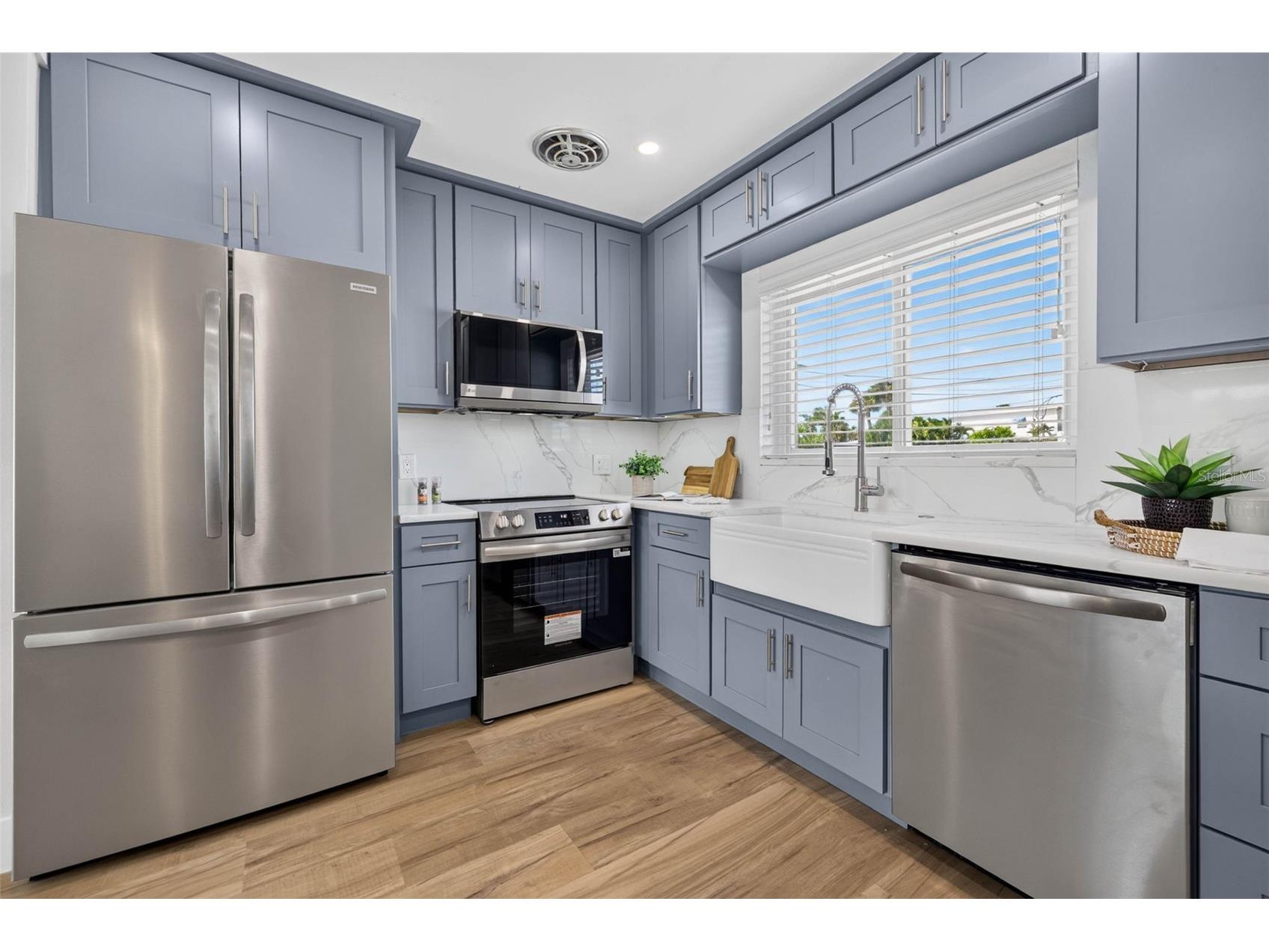 8651 Gulf Boulevard Saint Pete Beach FL 33706 TB8529800 image9