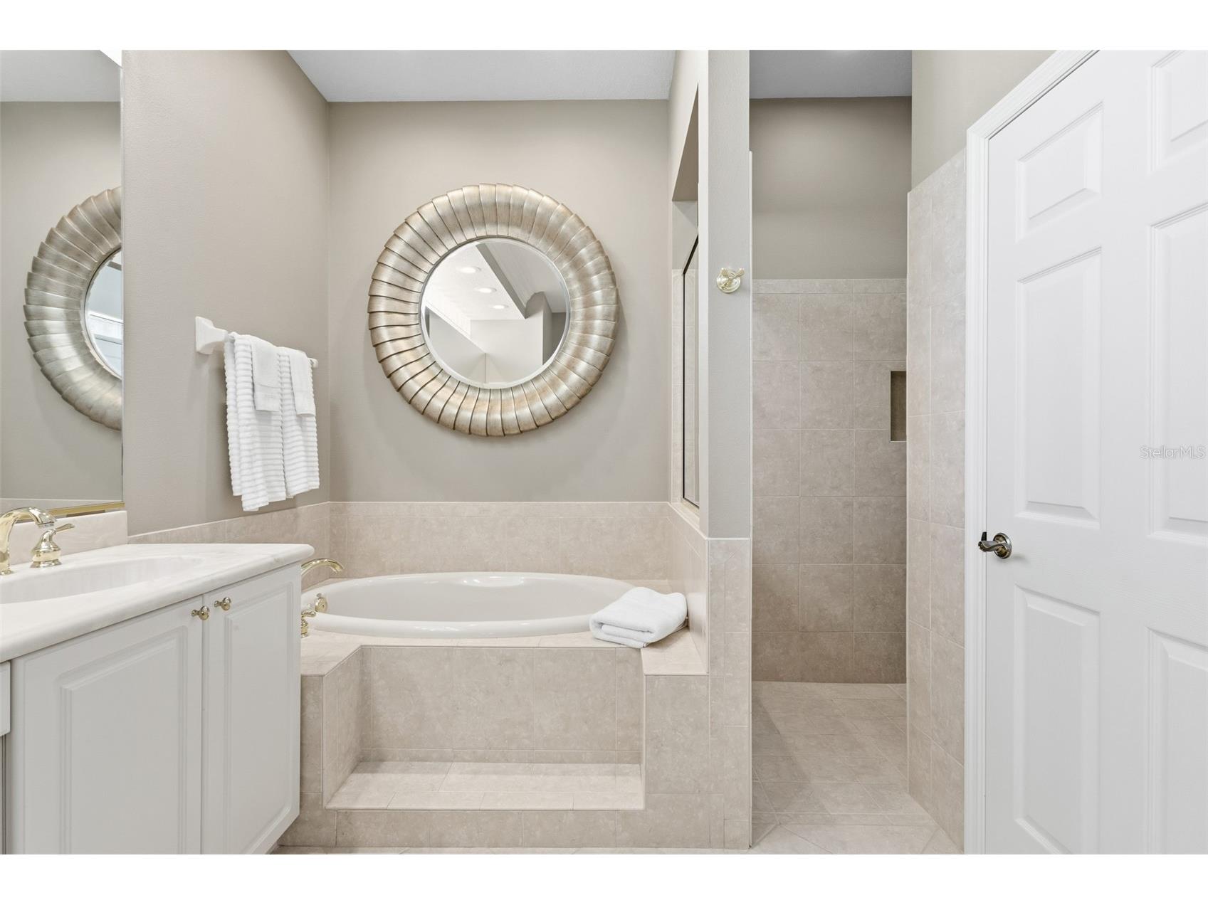 8652 54th Avenue Circle E Bradenton FL 34211 A4688752 image38