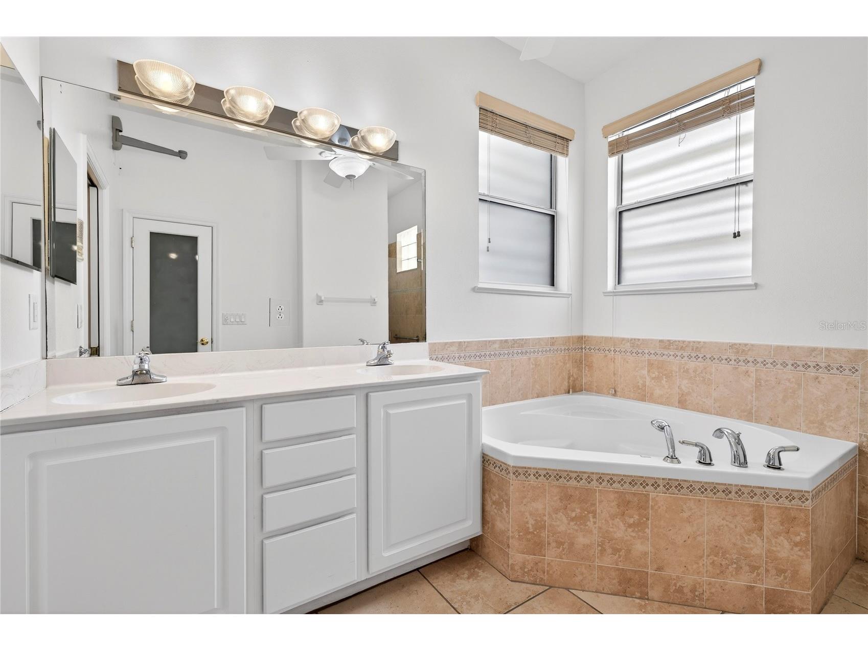 8652 Villanova Drive #1001 Cape Canaveral FL 32920 V4946564 image23