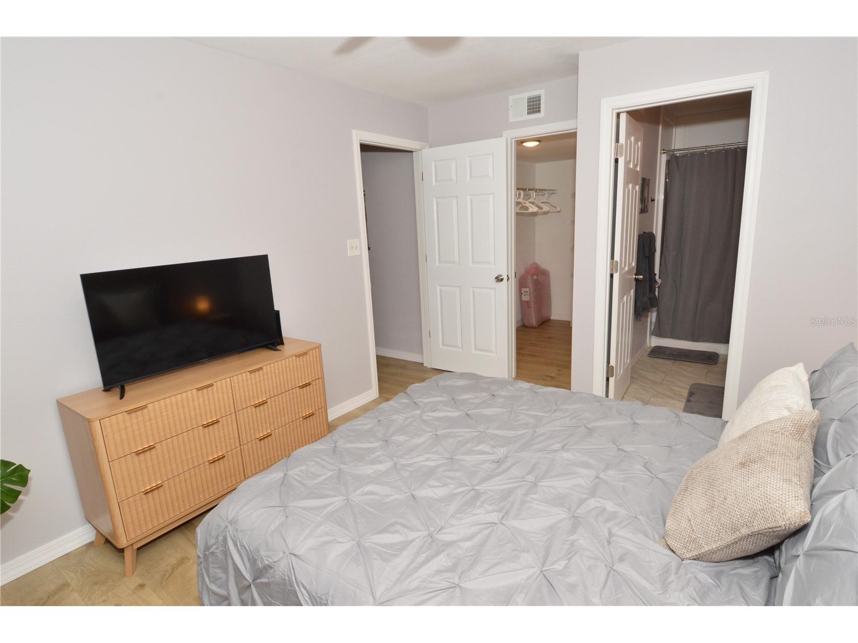 8653 Fancy Finch Drive #104(FURNISHED) Tampa FL 33614 TB8474533 image34