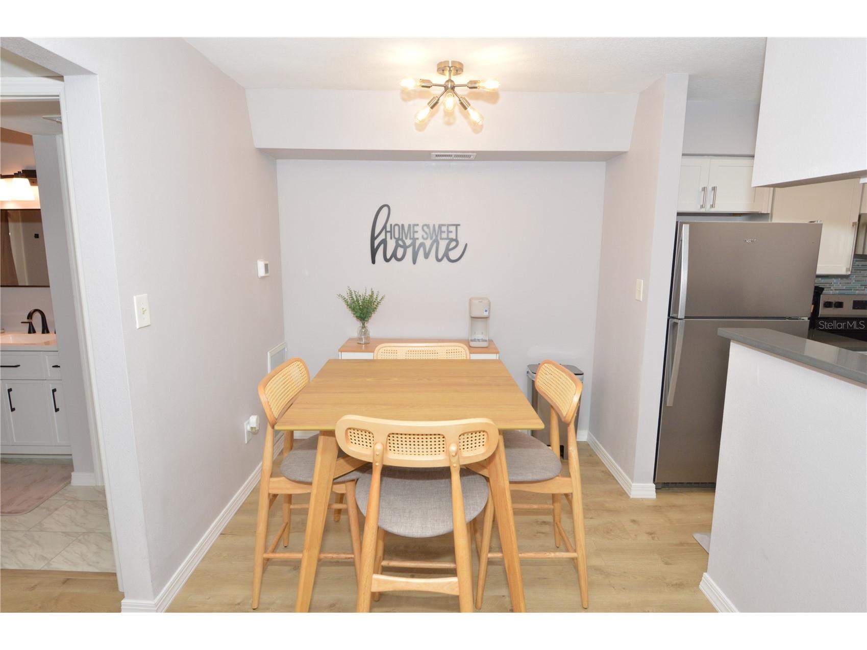 8653 Fancy Finch Drive #104(FURNISHED) Tampa FL 33614 TB8474533 image9