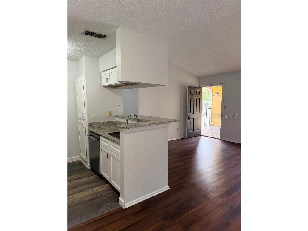 8653 Fancy Finch Drive #204 Tampa FL 33614 TB8453437 image6