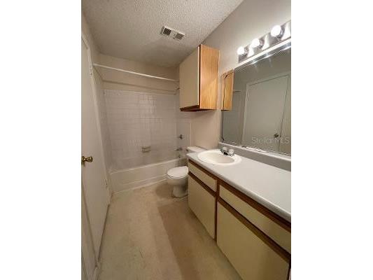 8653 Mallard Reserve Drive #201 Tampa FL 33614 TB8486071 image4
