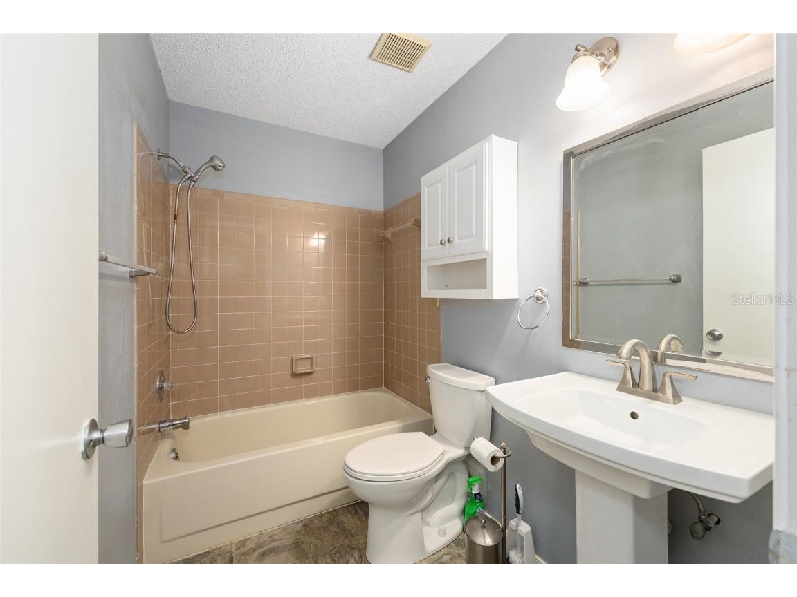 8655 SW 98th Street Road #G Ocala FL 34481 OM712819 image18