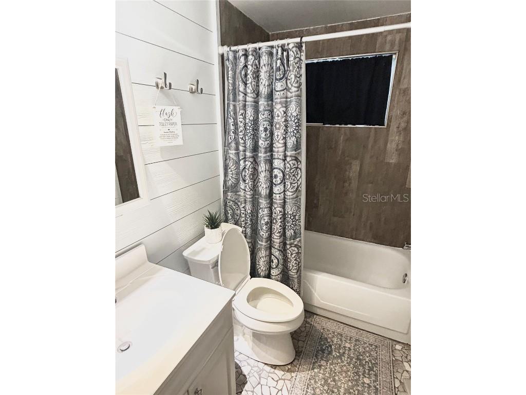 8656 Magnolia Drive Seminole FL 33777 TB8454939 image12