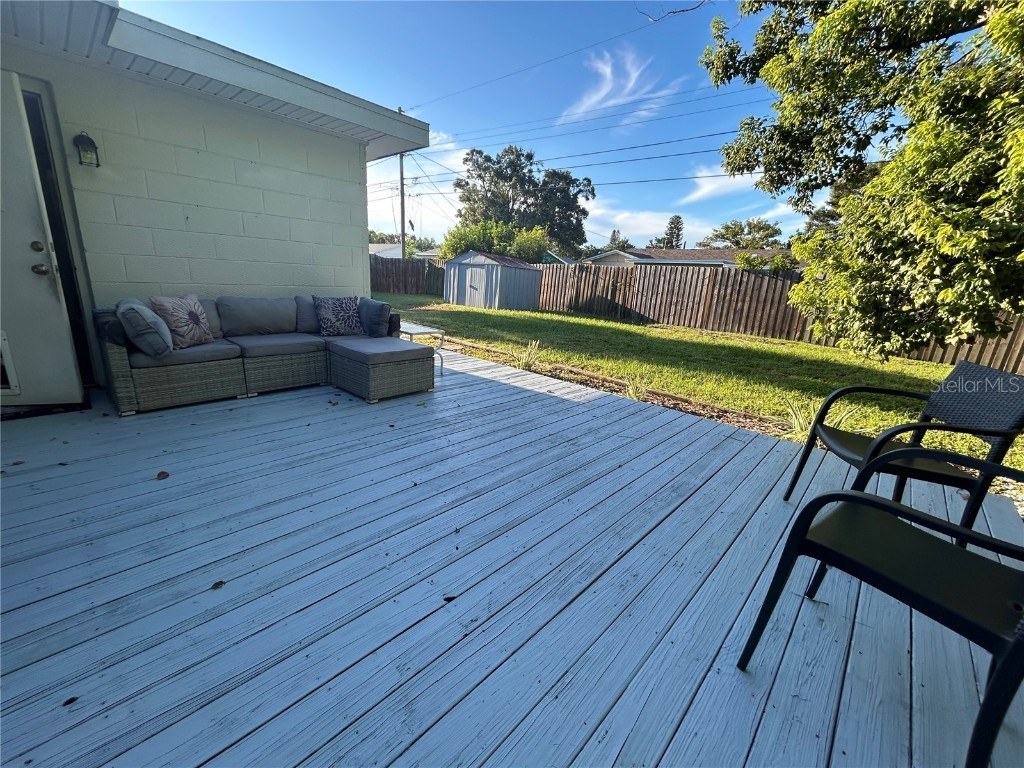 8656 Magnolia Drive Seminole FL 33777 TB8454939 image16