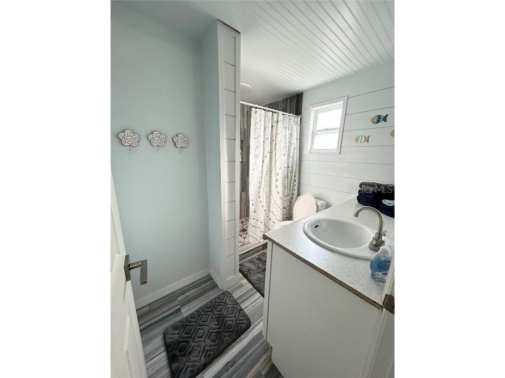 8656 Magnolia Drive Seminole FL 33777 TB8454939 image9