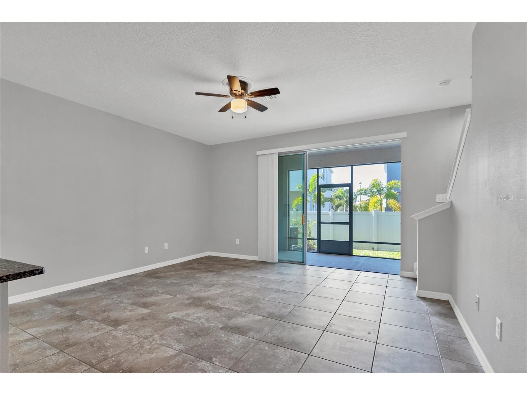 8657 Palmer Park Circle Sarasota FL 34238 N6143876 image16