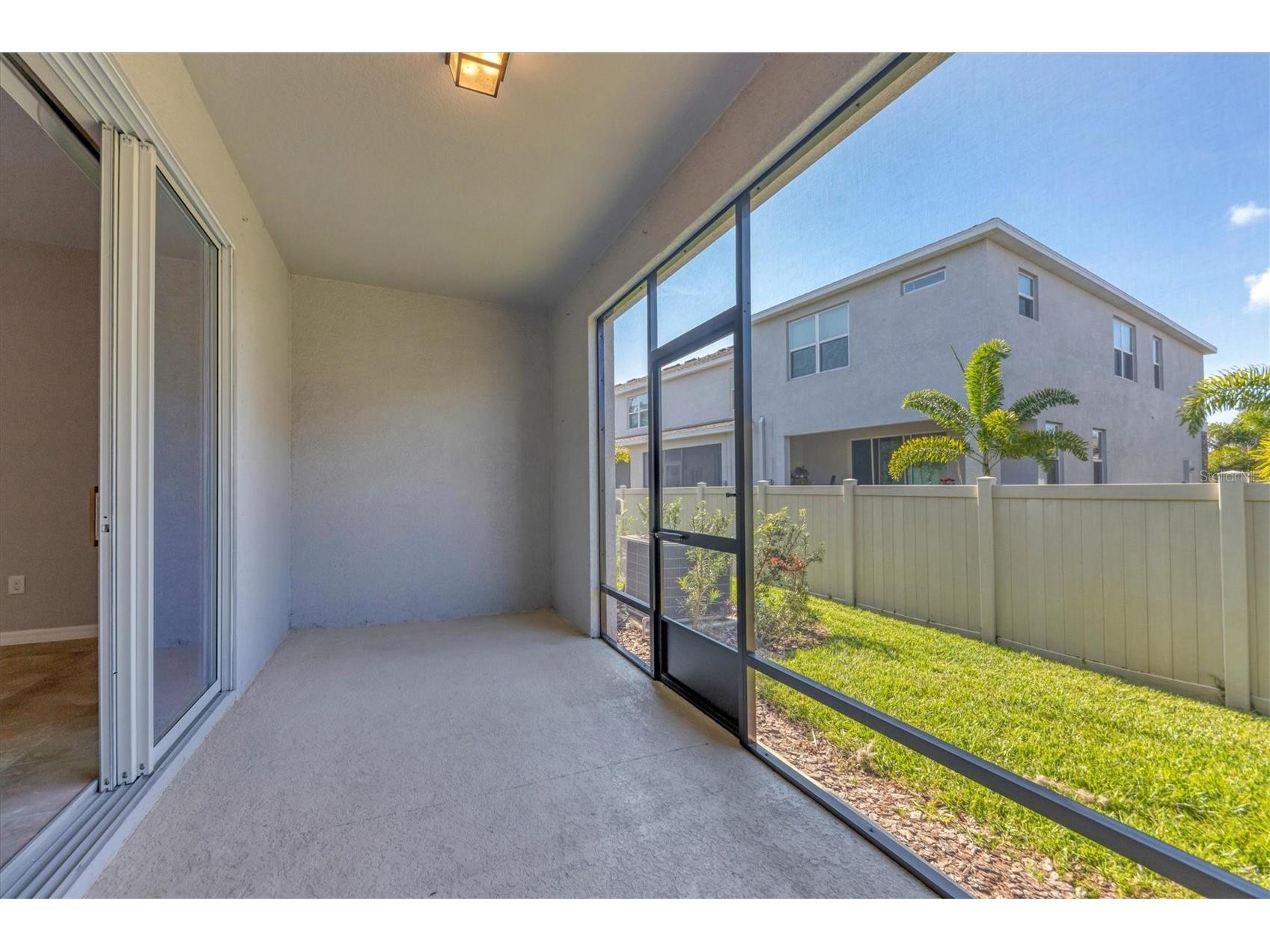 8657 Palmer Park Circle Sarasota FL 34238 N6143876 image24