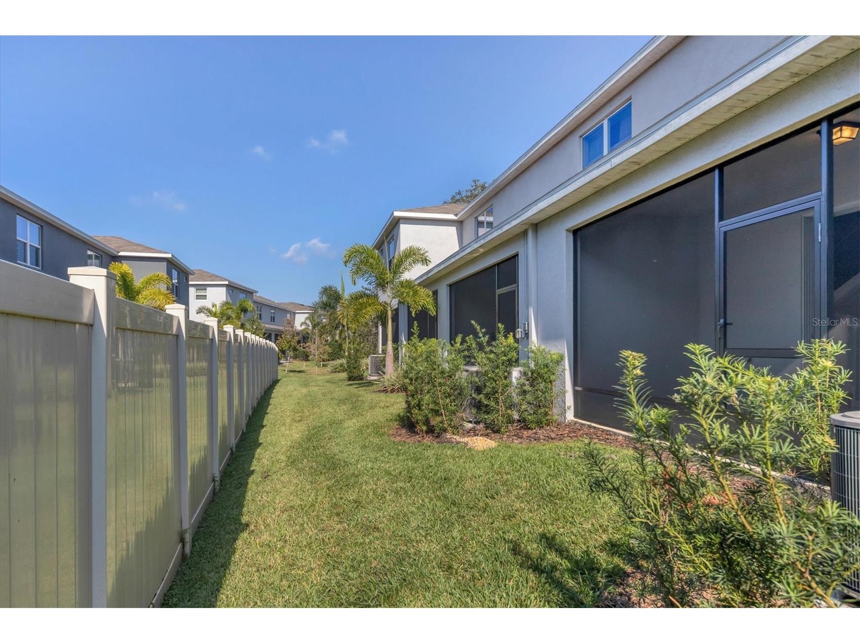 8657 Palmer Park Circle Sarasota FL 34238 N6143876 image35