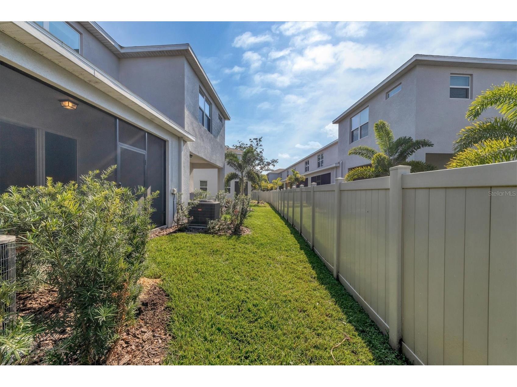 8657 Palmer Park Circle Sarasota FL 34238 N6143876 image36