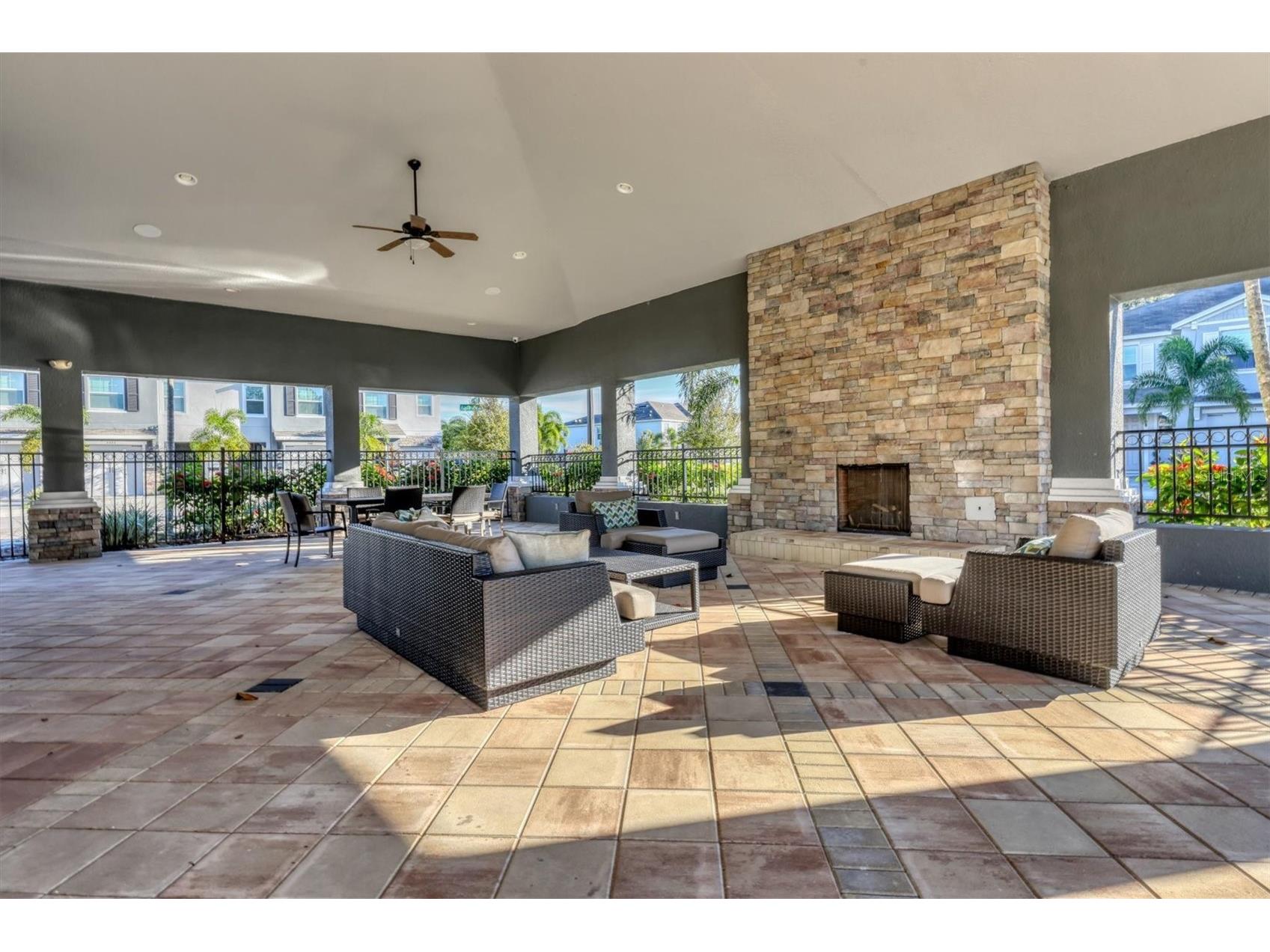 8657 Palmer Park Circle Sarasota FL 34238 N6143876 image41