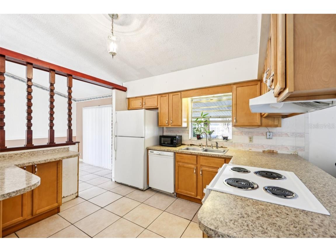 866 Mckenny Avenue Deltona FL 32725 V4945969 image15