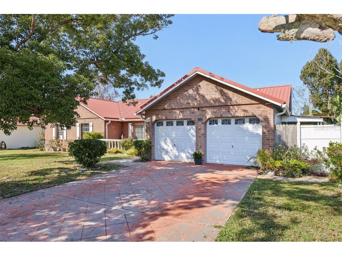 866 Mckenny Avenue Deltona FL 32725 V4945969 image2