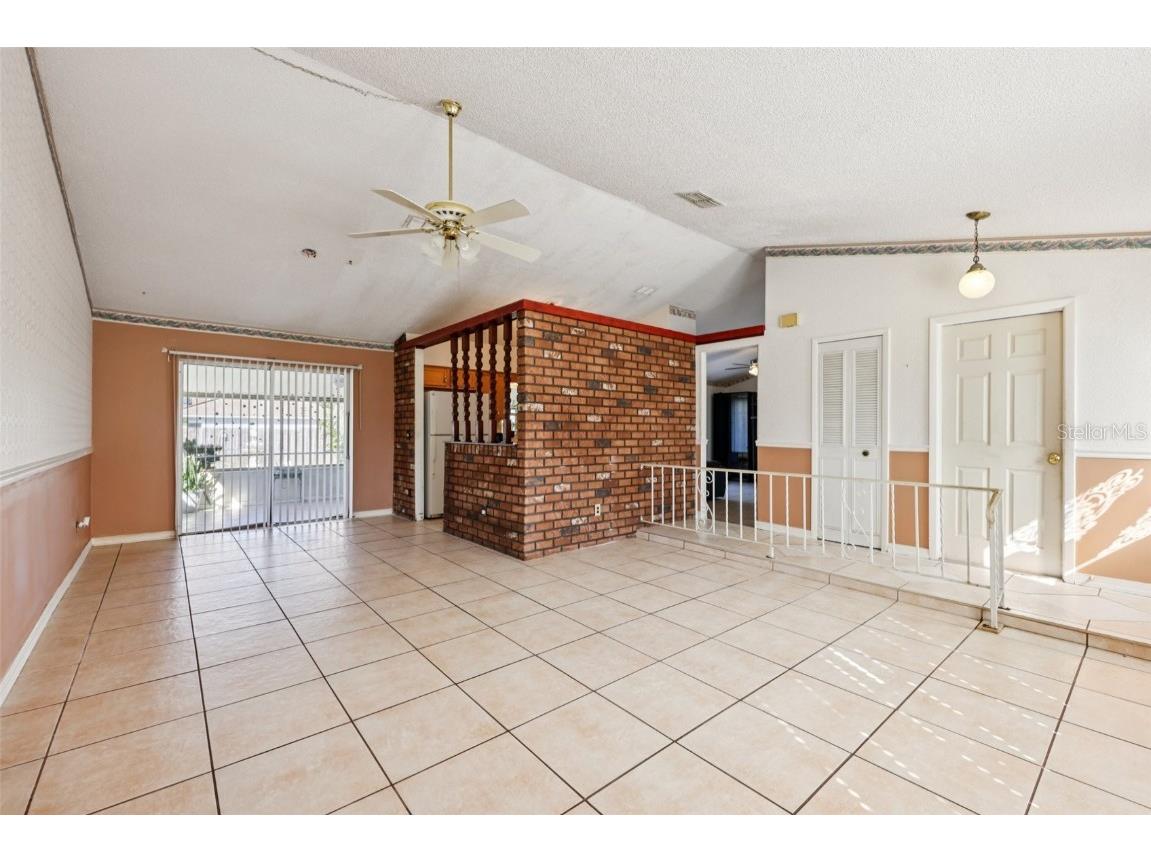 866 Mckenny Avenue Deltona FL 32725 V4945969 image6