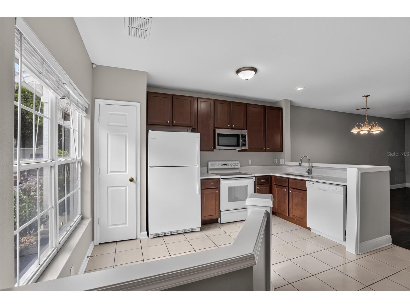 866 Vineland Place Lake Mary FL 32746 O6428047 image6