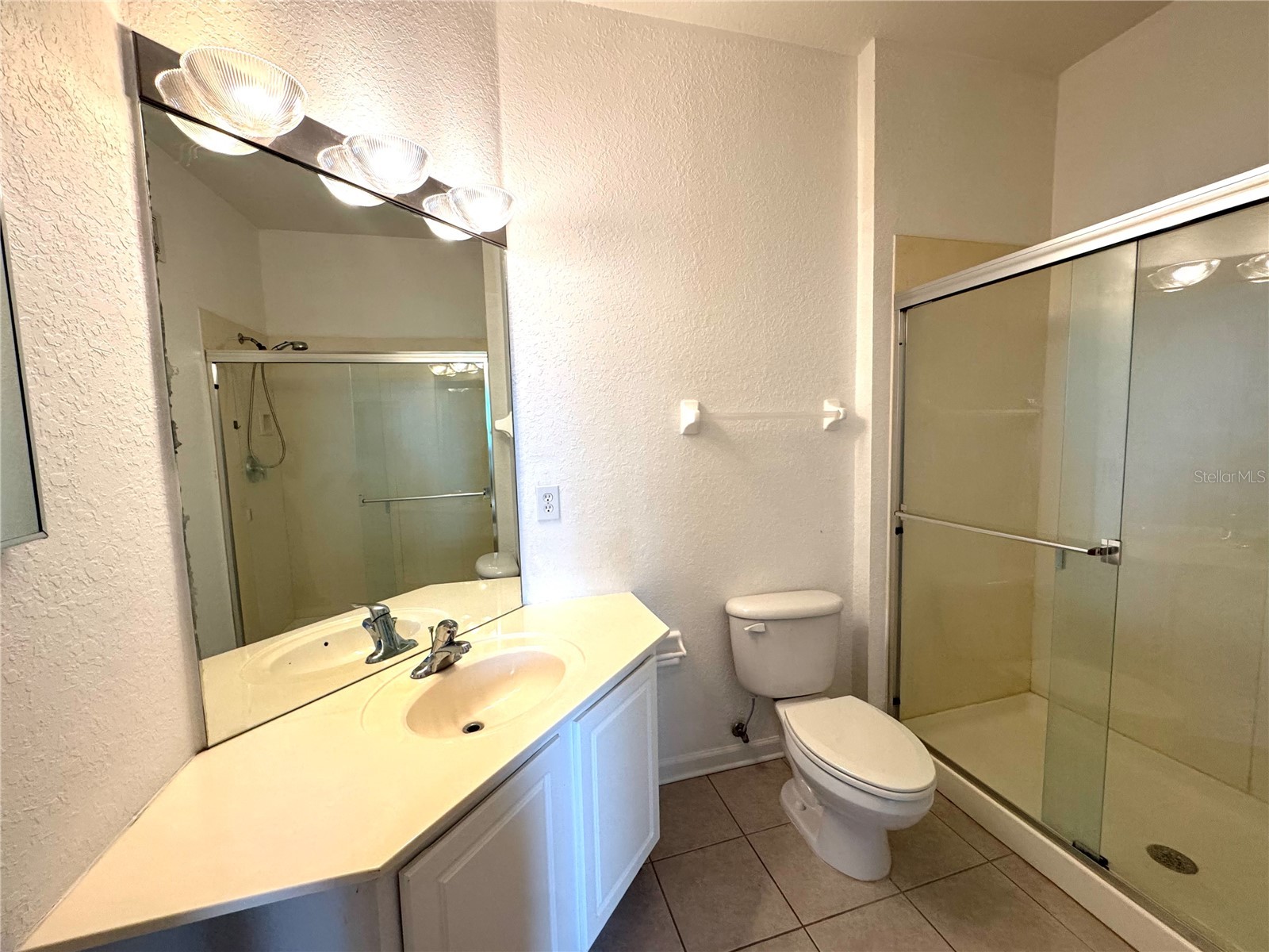 8660 Buccilli Drive #305 Orlando FL 32829 O6393402 image11