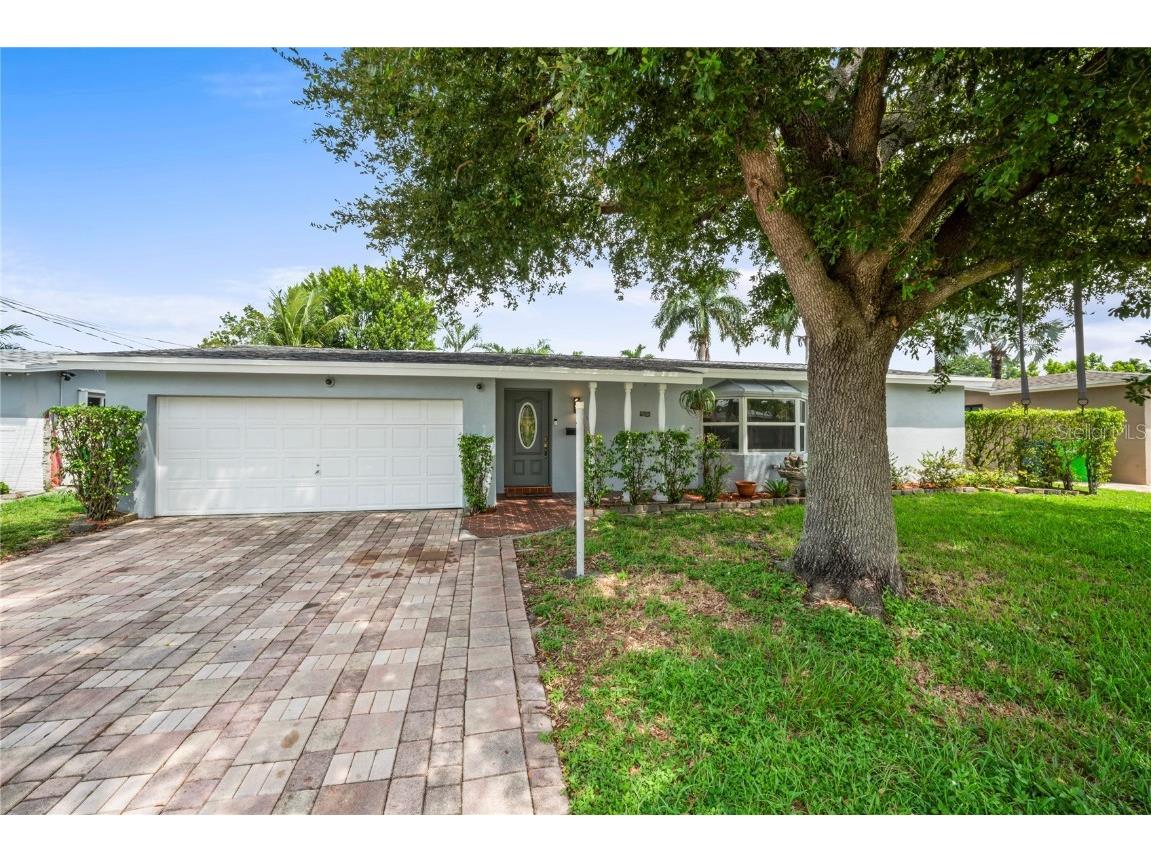 8661 NW 24th Court Sunrise FL 33322 L4955364 image1