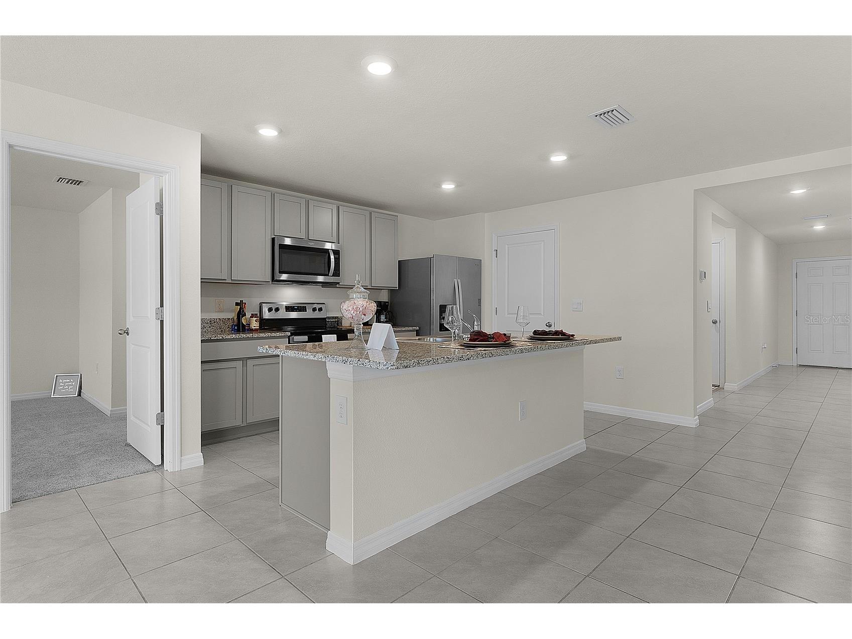 8661 Triumph Circle Wildwood FL 34785 G5109761 image10