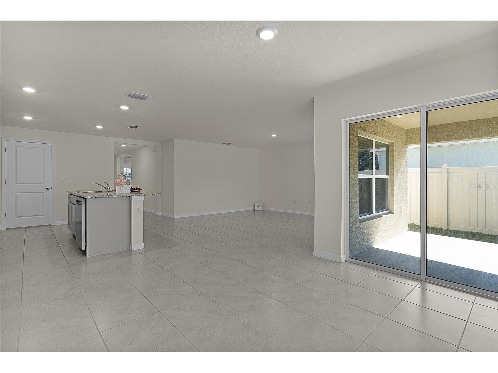 8661 Triumph Circle Wildwood FL 34785 G5109761 image15