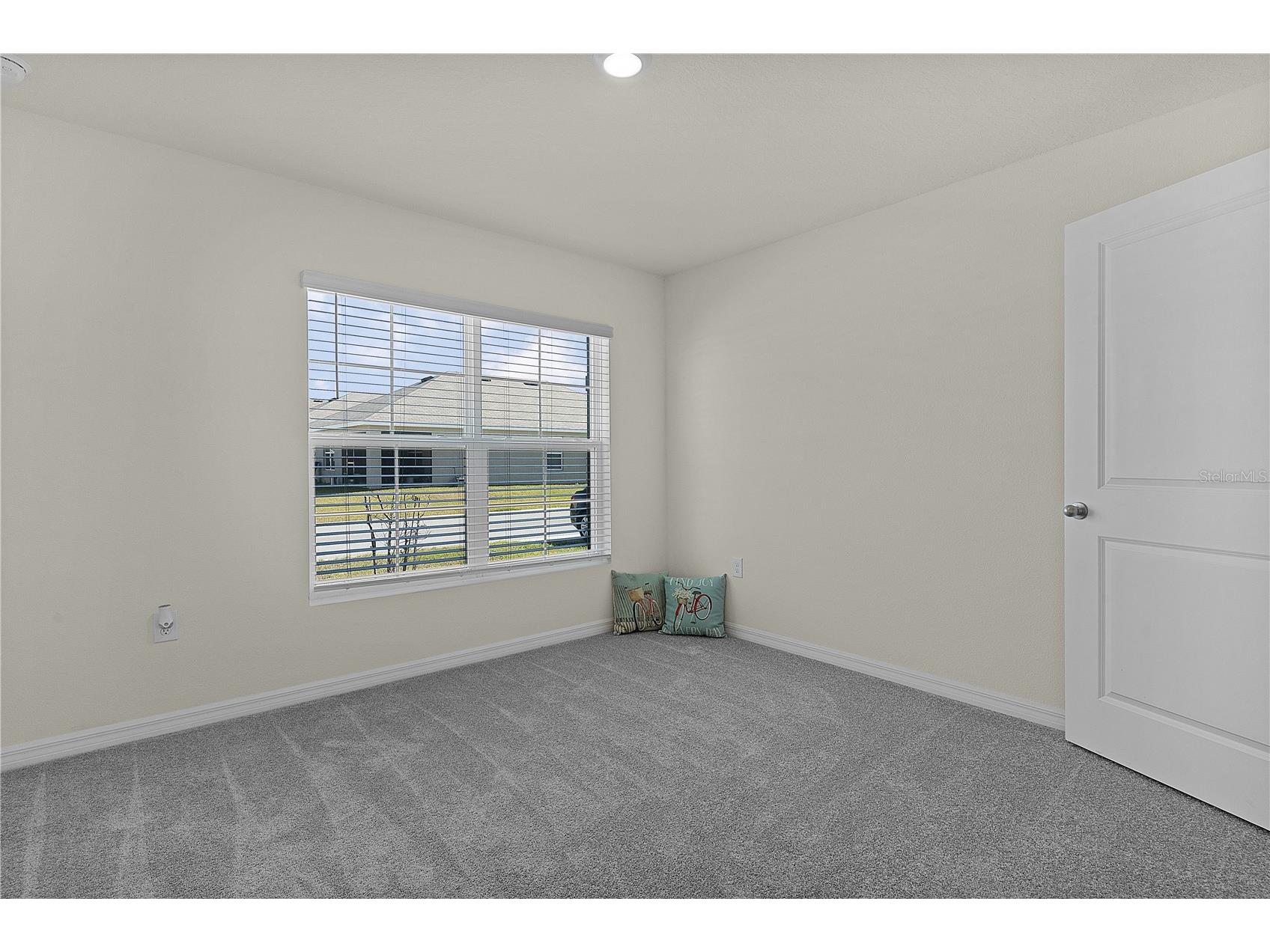 8661 Triumph Circle Wildwood FL 34785 G5109761 image27