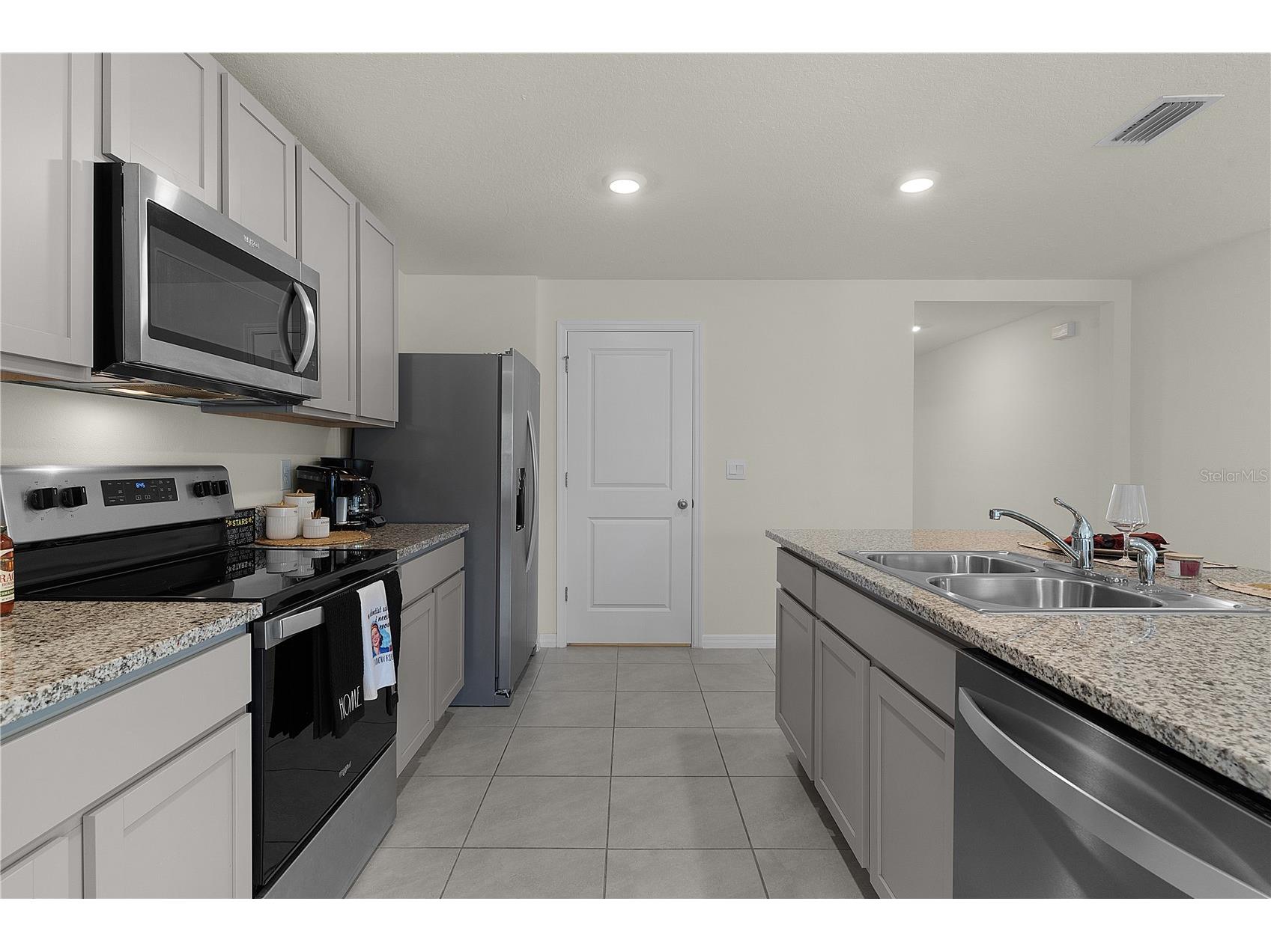 8661 Triumph Circle Wildwood FL 34785 G5109761 image8