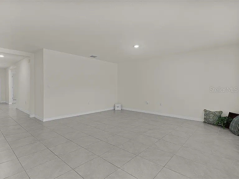 8661 Triumph Circle Wildwood FL 34785 OM705310 image10