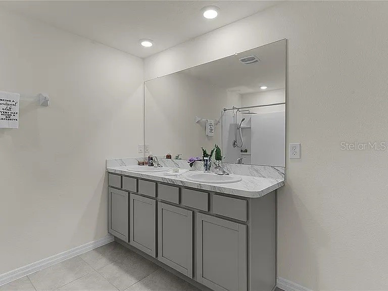 8661 Triumph Circle Wildwood FL 34785 OM705310 image14