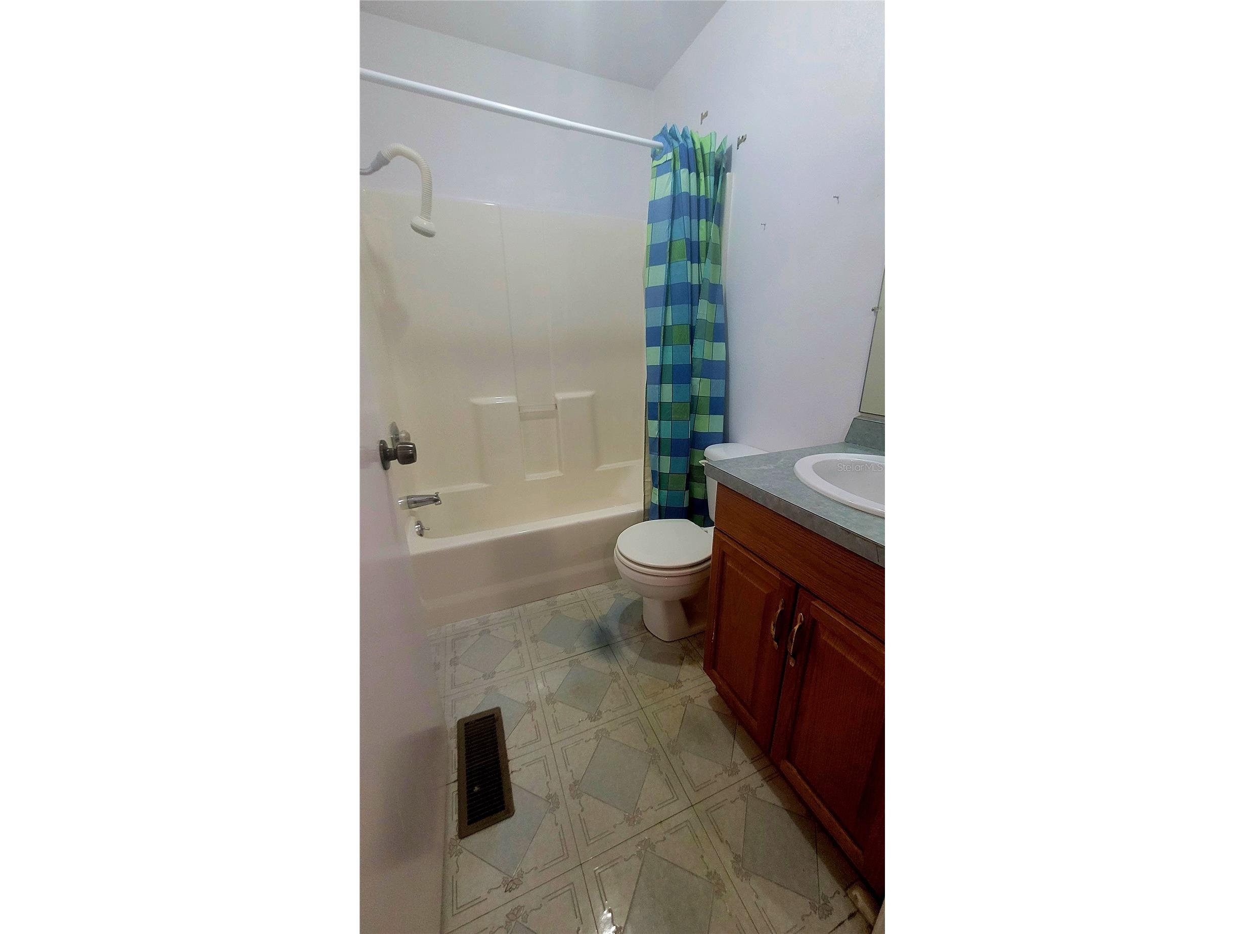 8664 Cr 639 Bushnell FL 33513 TB8518901 image16