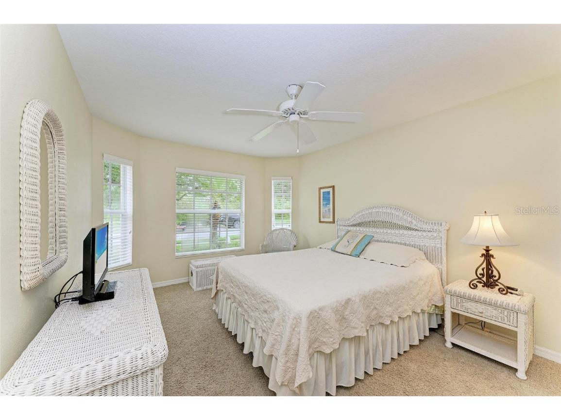 8664 Stone Harbour Loop Bradenton FL 34212 A4663752 image34