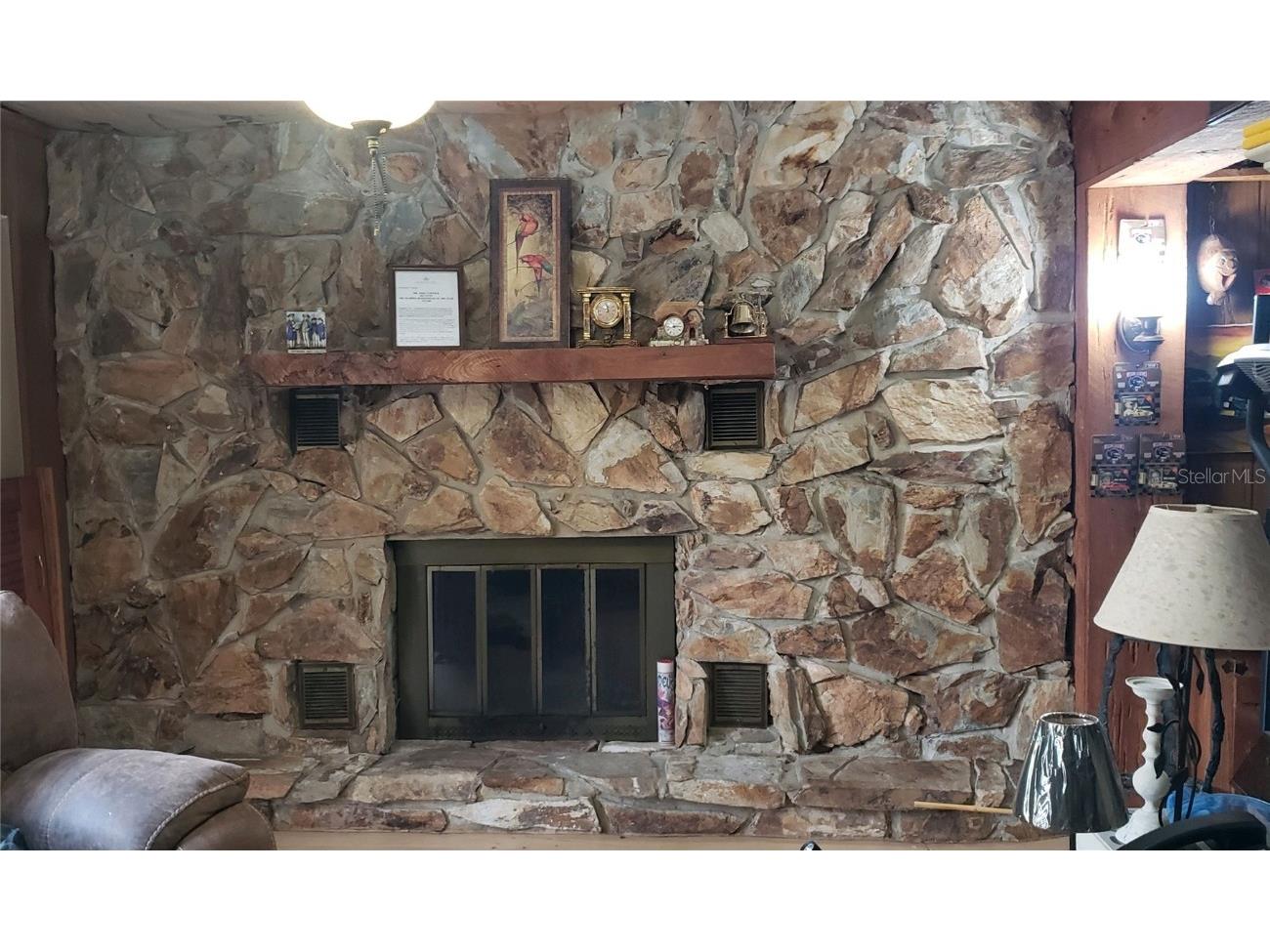 8665 Mockingbird Lane Seminole FL 33777 U8251731 image4