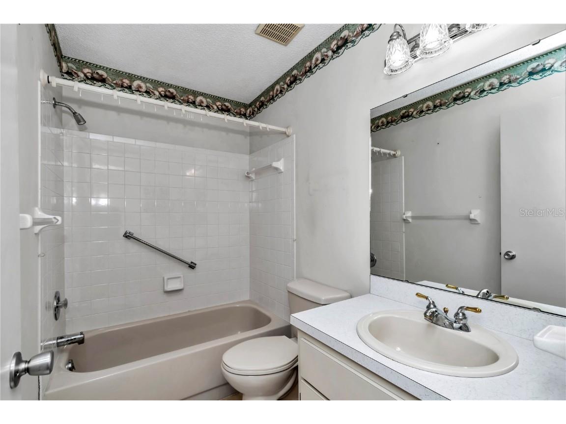 8667 SW 97th Street #E Ocala FL 34481 OM715936 image12