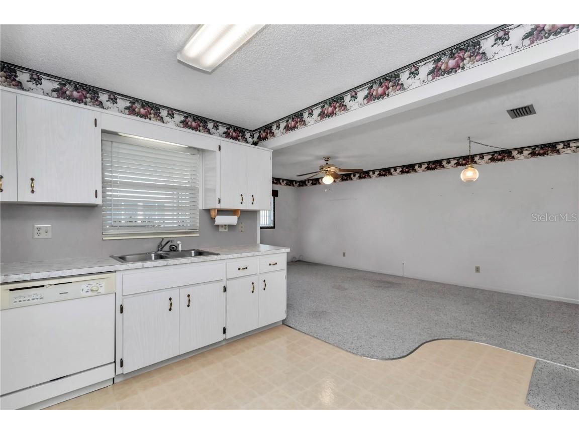 8667 SW 97th Street #E Ocala FL 34481 OM715936 image14