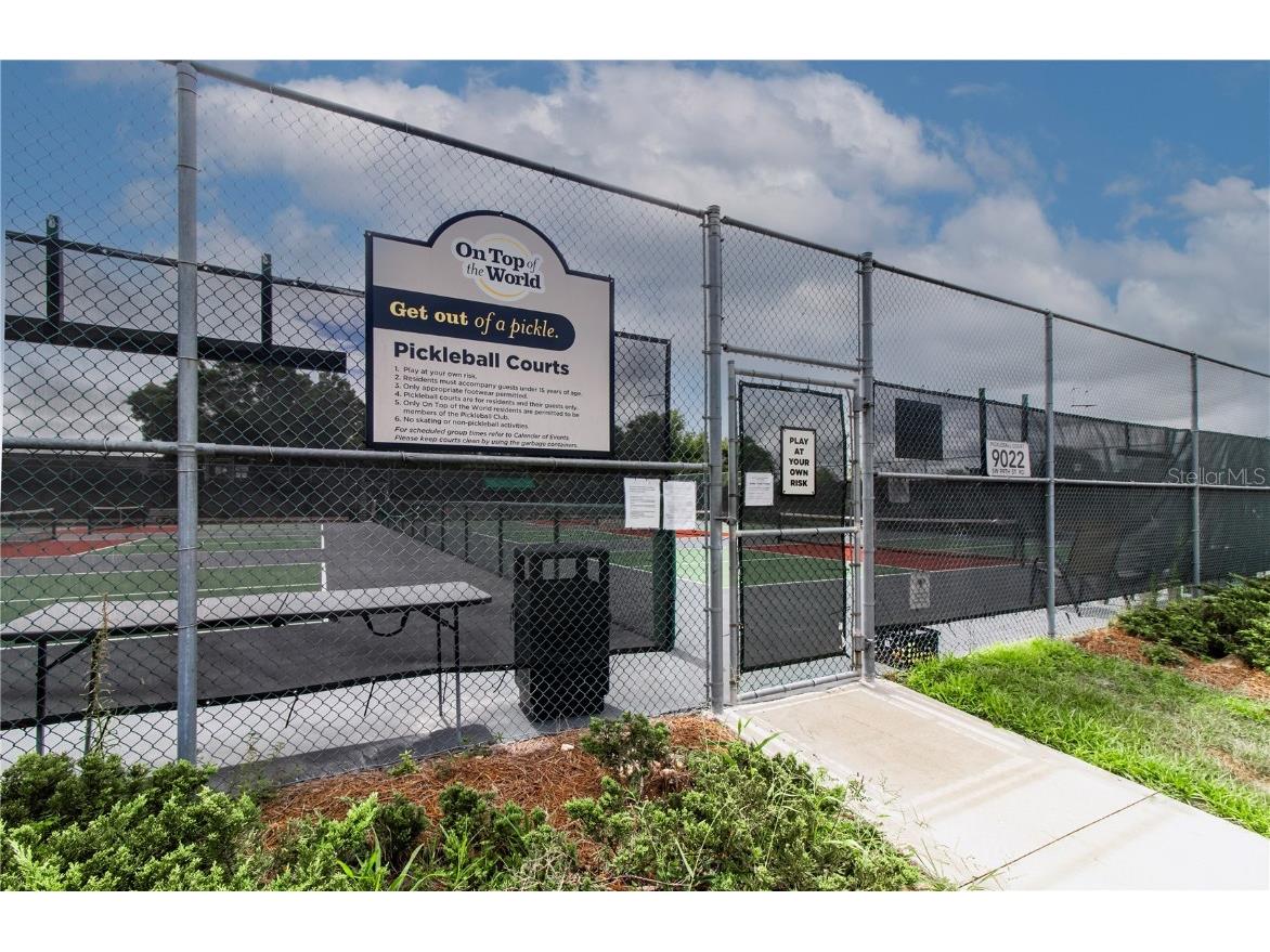 8667 SW 97th Street #E Ocala FL 34481 OM715936 image25