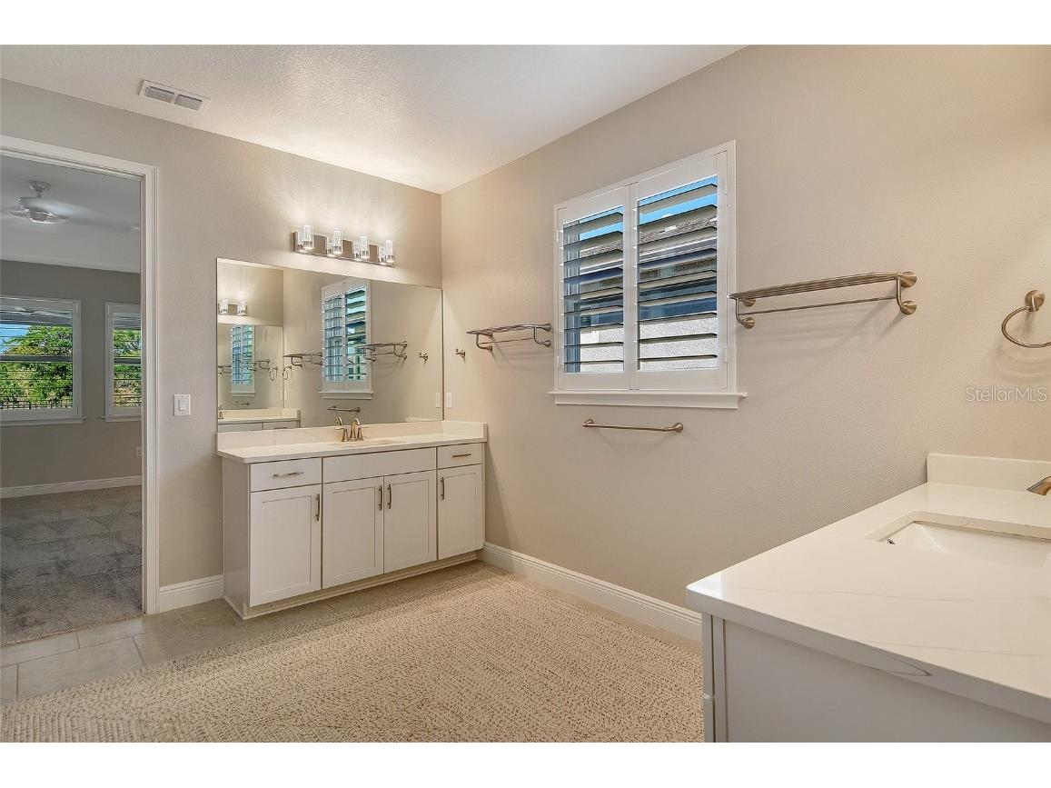 8668 Sundance Loop Sarasota FL 34238 A4655747 image25