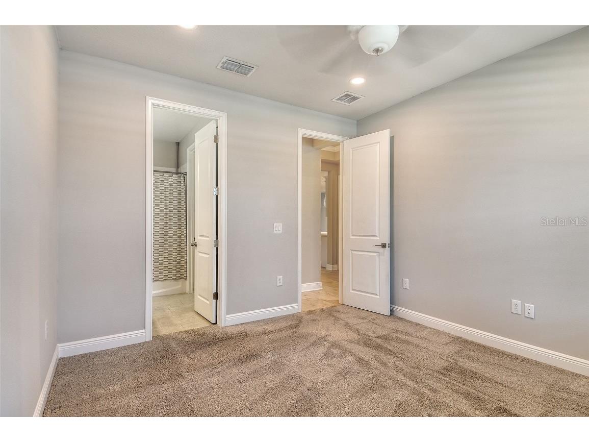 8668 Sundance Loop Sarasota FL 34238 A4655747 image32