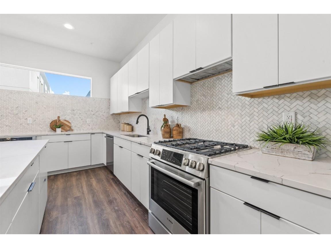 867 6th Avenue S Saint Petersburg FL 33701 TB8447775 image11