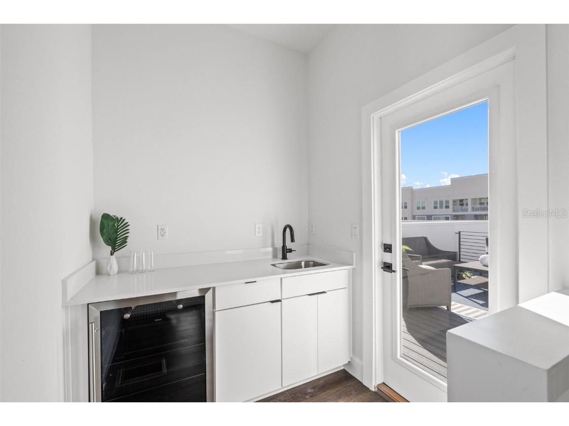 867 6th Avenue S Saint Petersburg FL 33701 TB8447775 image17