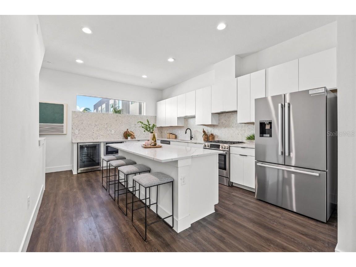 867 6th Avenue S Saint Petersburg FL 33701 TB8447775 image2