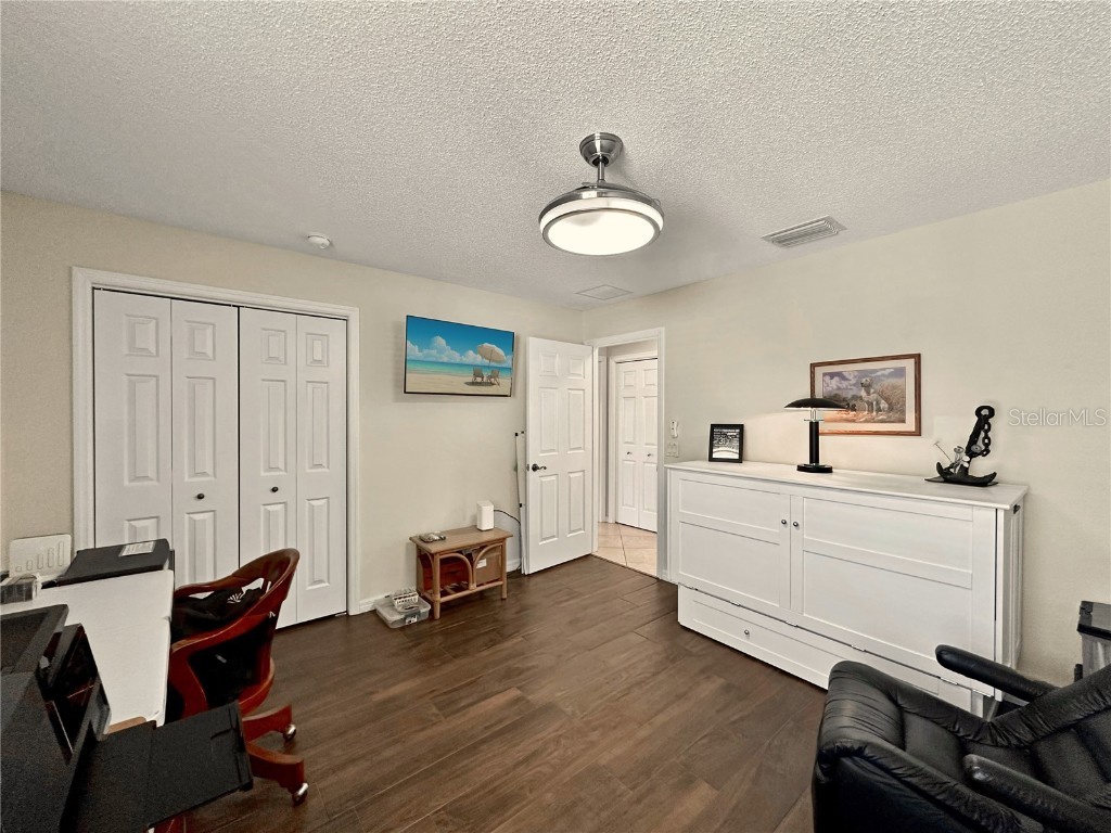 867 Castleberry Circle The Villages FL 32162 OM697819 image25