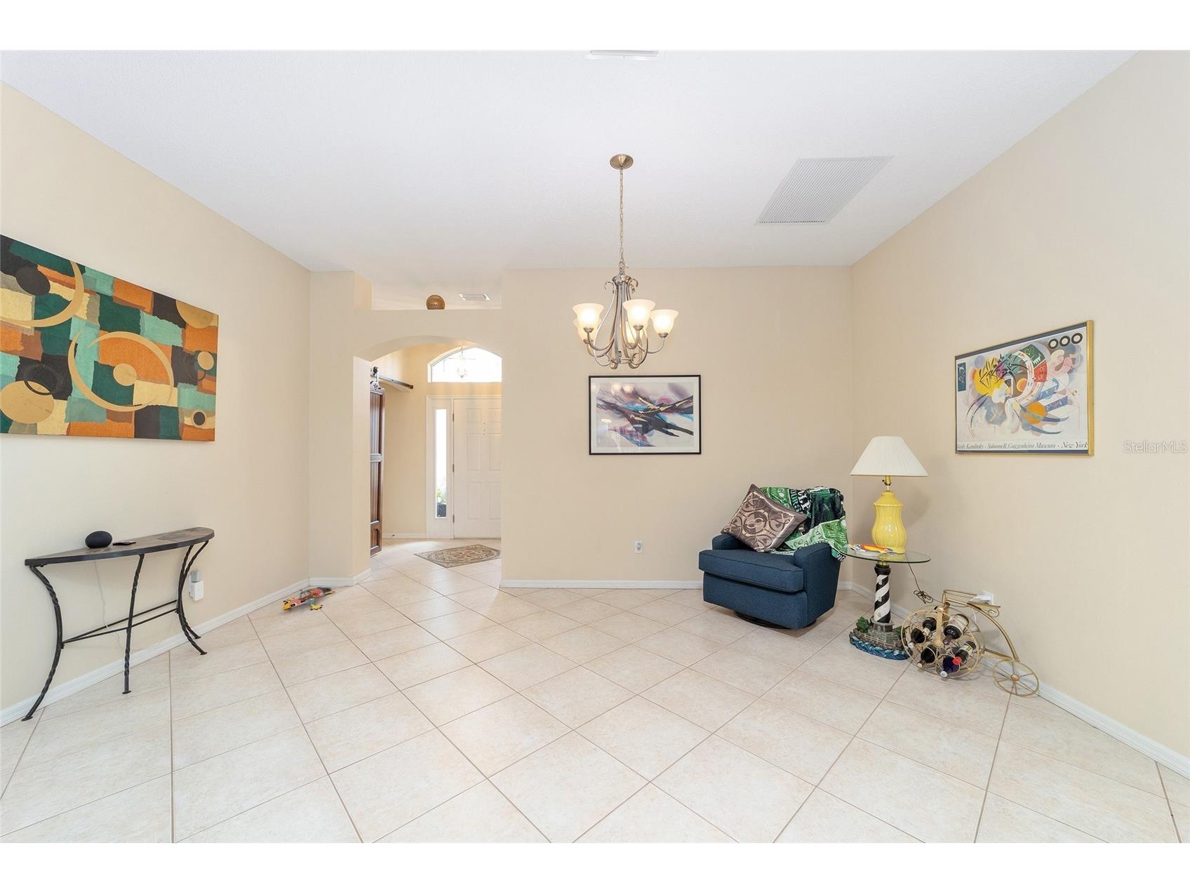867 Castleberry Circle The Villages FL 32162 OM724587 image13
