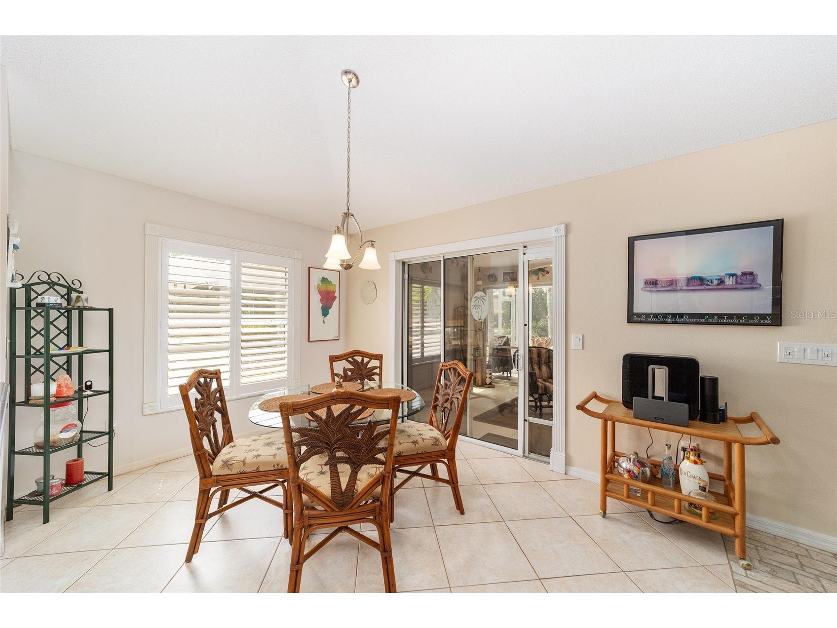 867 Castleberry Circle The Villages FL 32162 OM724587 image20