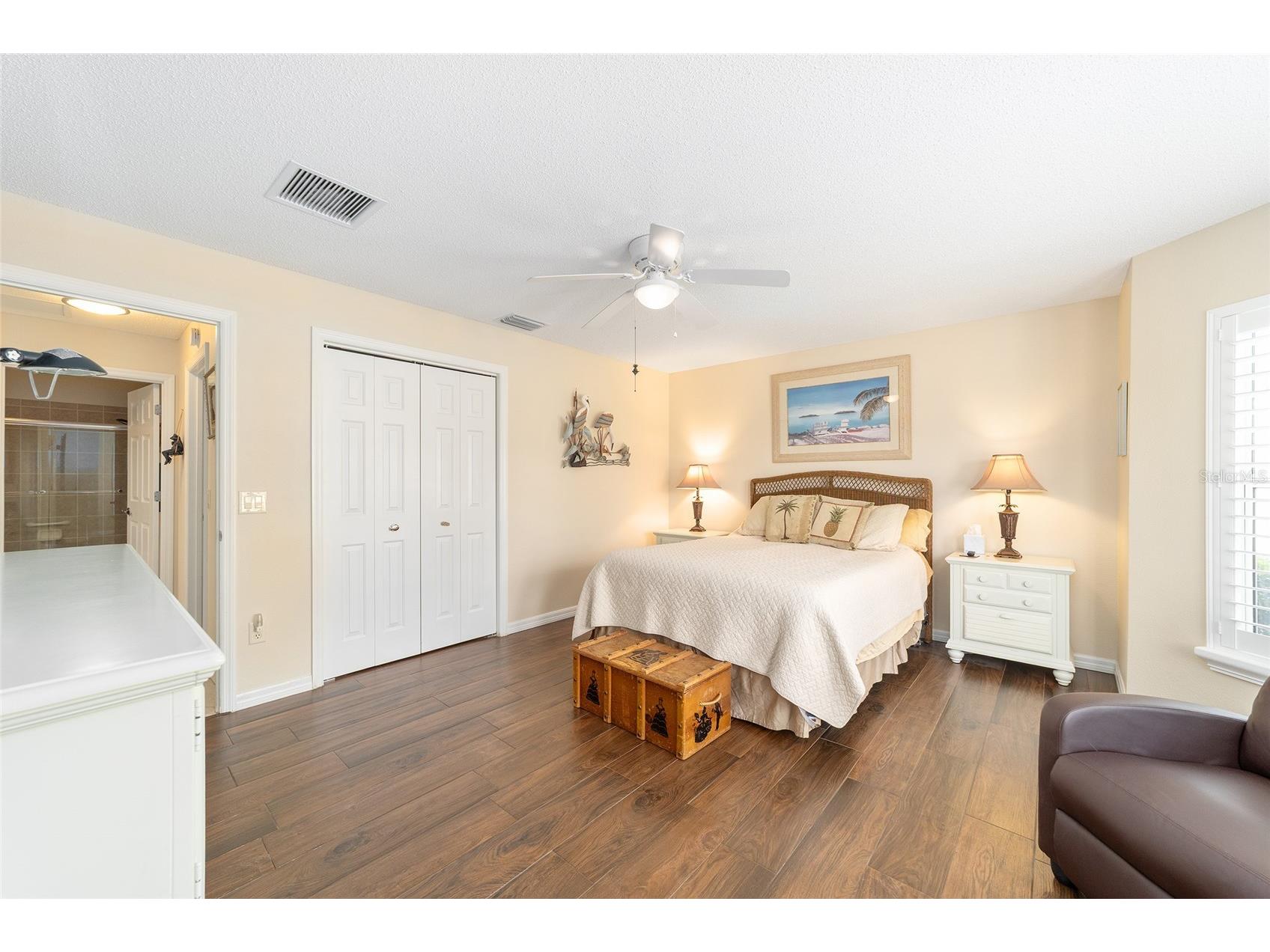 867 Castleberry Circle The Villages FL 32162 OM724587 image30