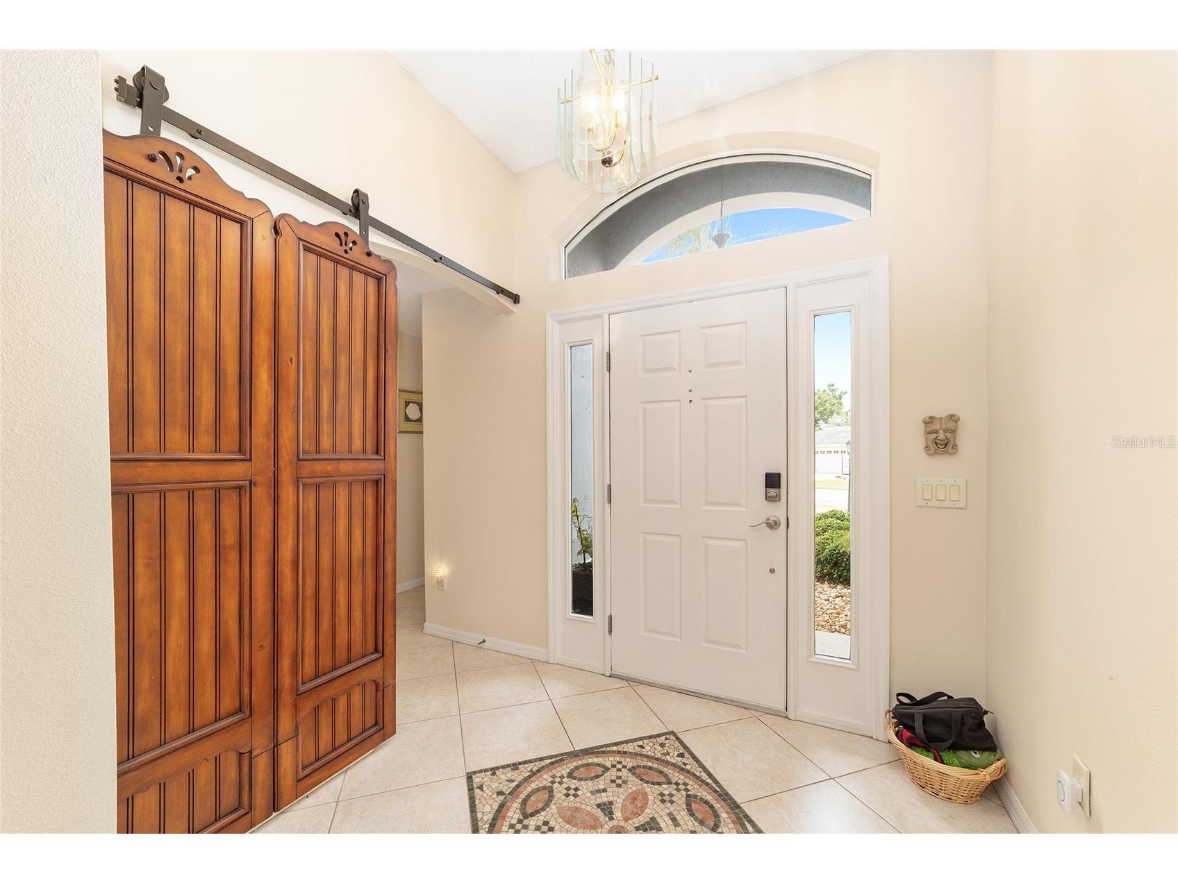 867 Castleberry Circle The Villages FL 32162 OM724587 image6