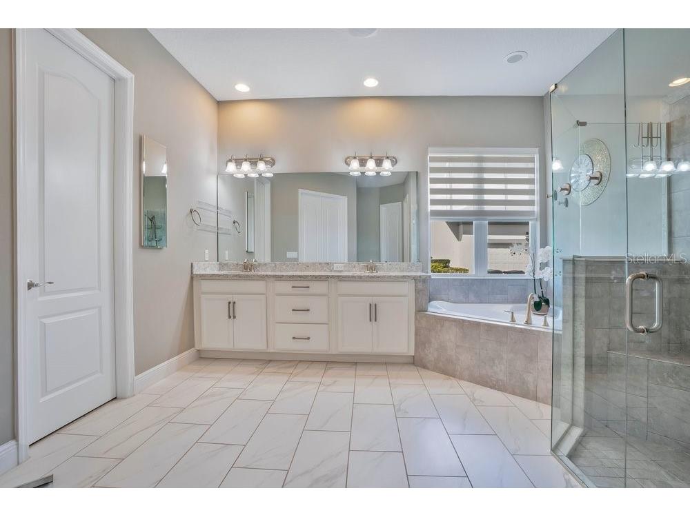 8670 Hata Street Orlando FL 32827 O6376132 image30