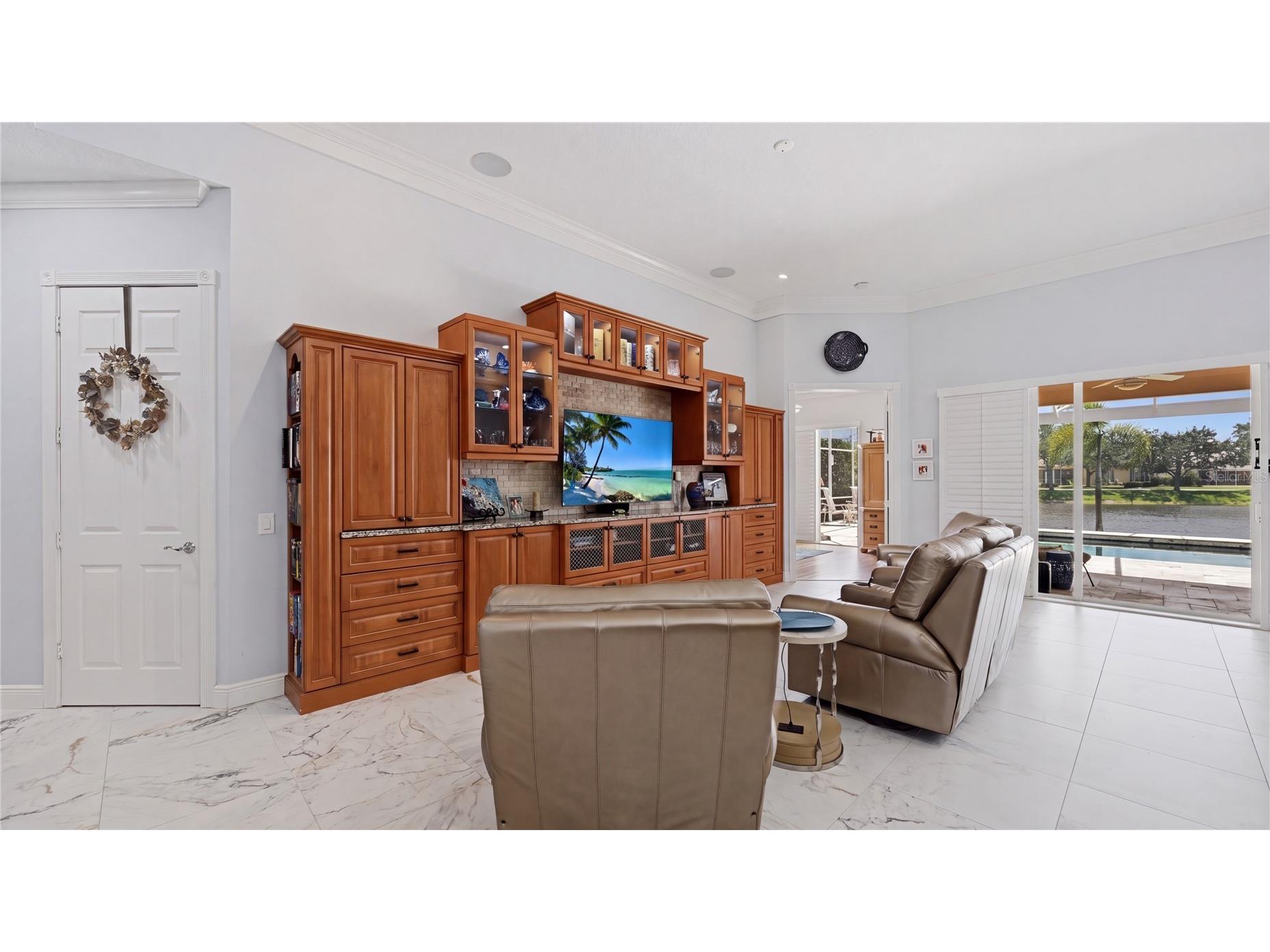 8672 Dolce Lane Sarasota FL 34238 A4700661 image13
