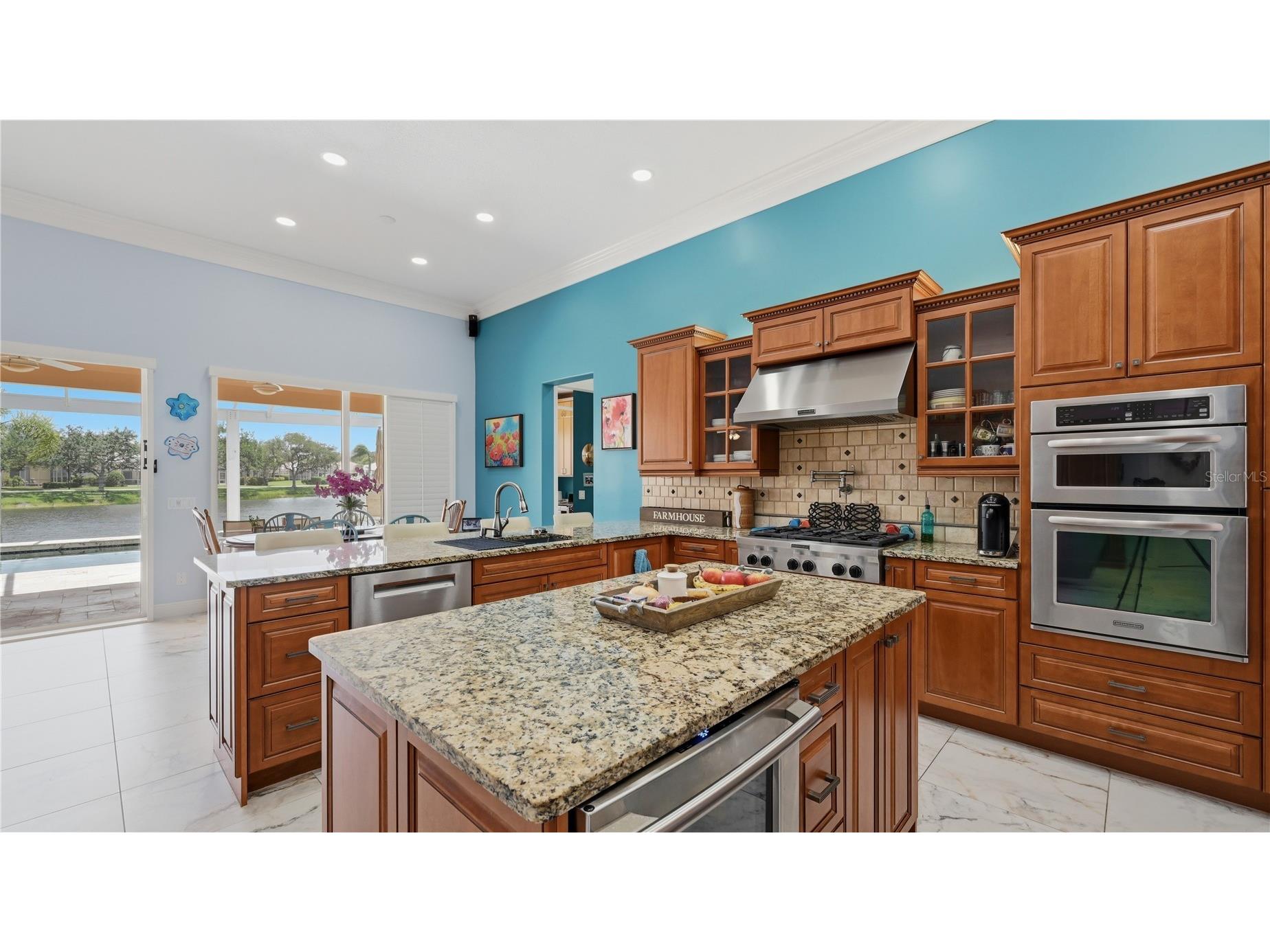 8672 Dolce Lane Sarasota FL 34238 A4700661 image14
