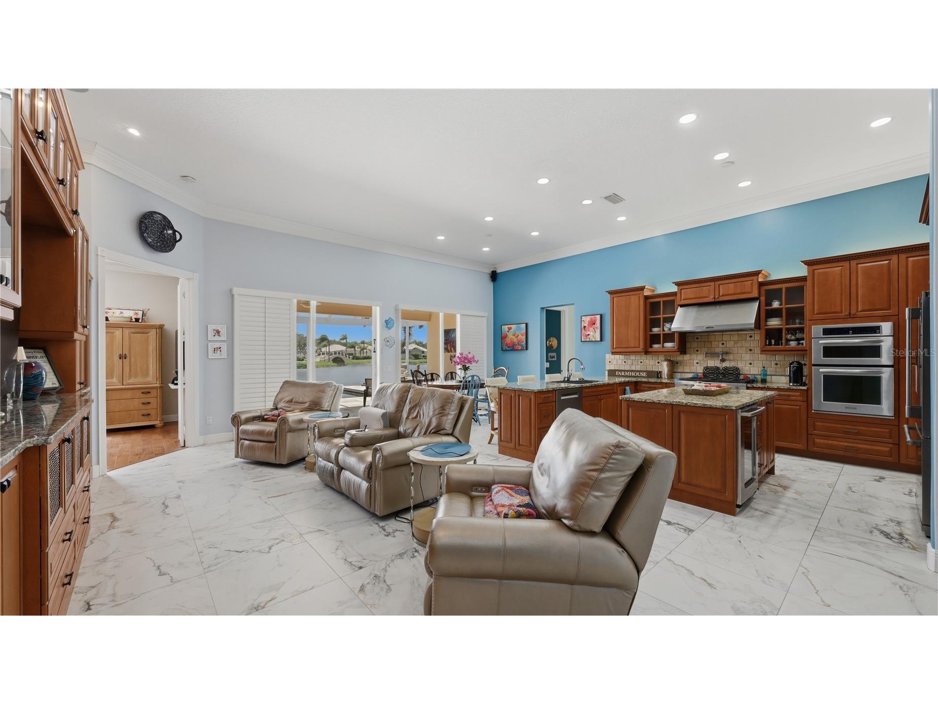 8672 Dolce Lane Sarasota FL 34238 A4700661 image15