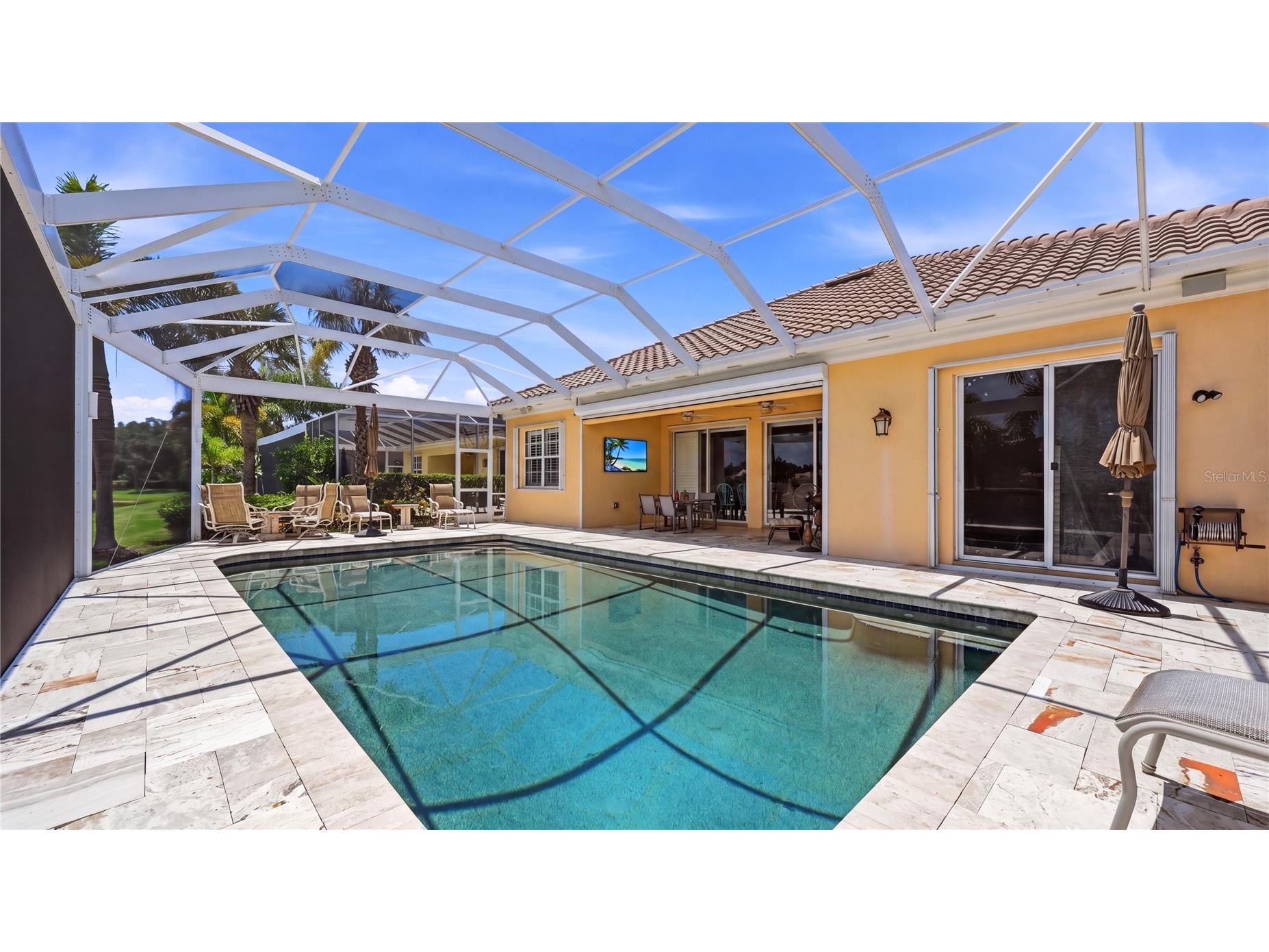 8672 Dolce Lane Sarasota FL 34238 A4700661 image46