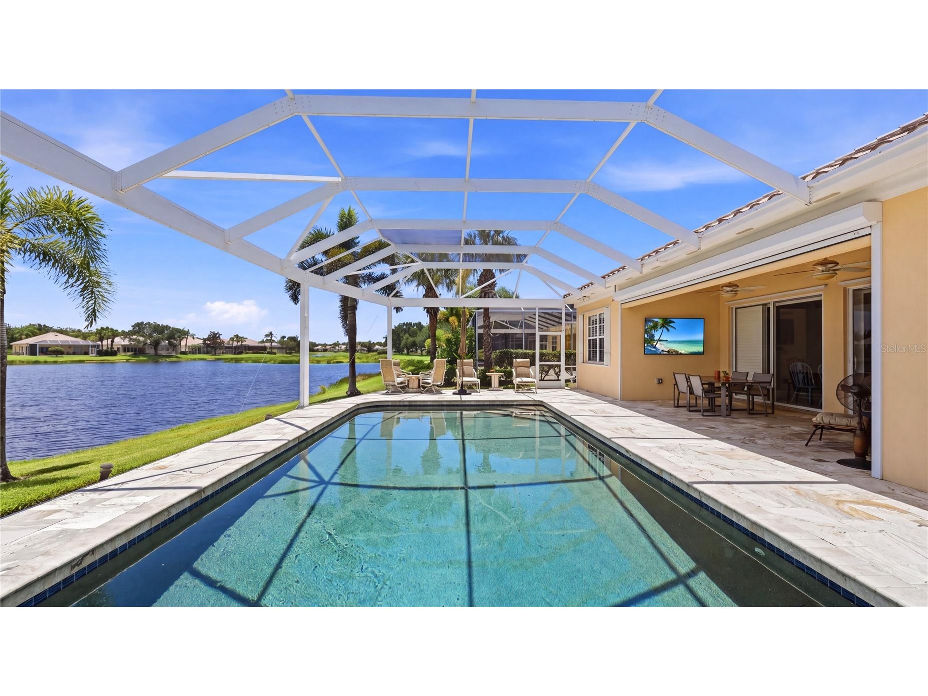 8672 Dolce Lane Sarasota FL 34238 A4700661 image47